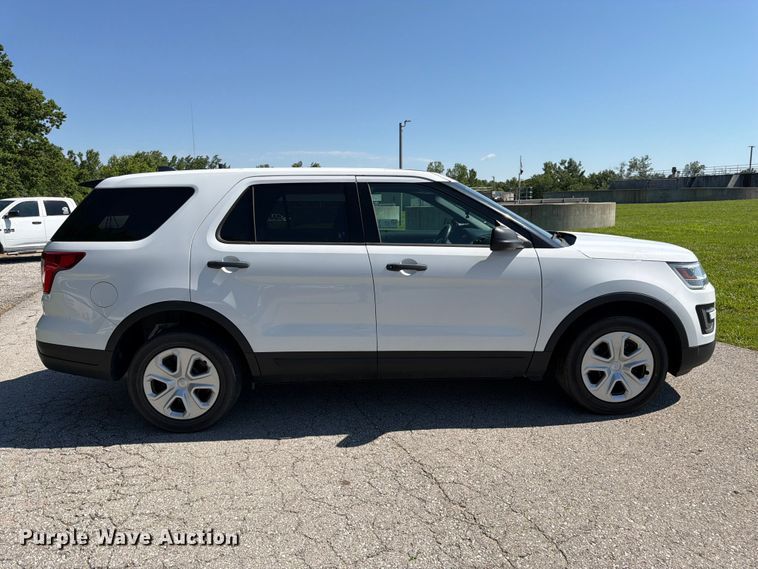 2018 Ford Explorer Police Interceptor SUV - photo 4