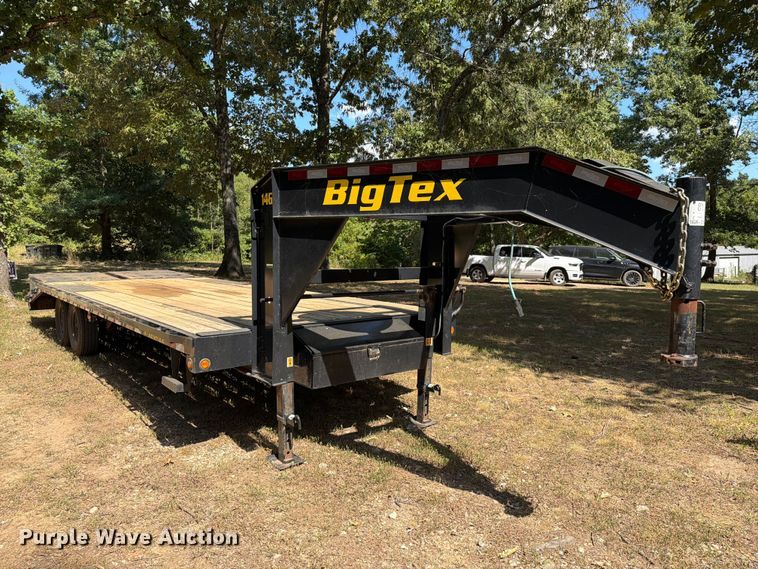 2022 Big Tex 14GN-20BK+5MR Equipment Trailer - photo 3