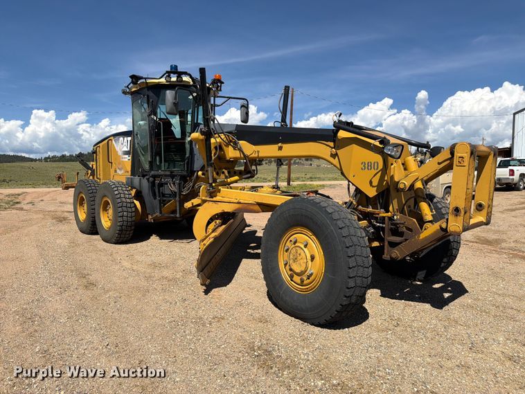 2008 Caterpillar 140M Motor Grader - photo 3