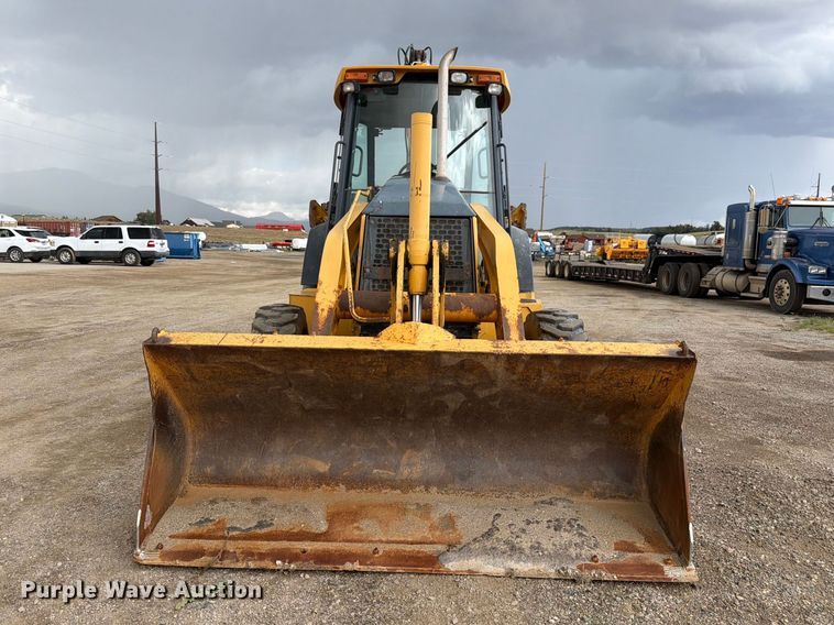 2001 John Deere 410G Backhoe - photo 2