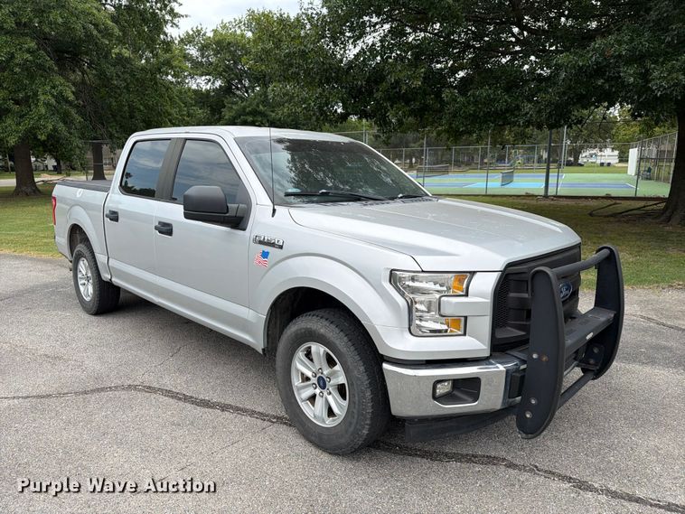 2017 Ford F150 Crew Cab Pickup Truck - photo 3