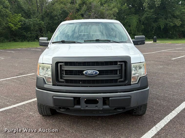 2014 Ford F150 Ext. Cab Pickup Truck - photo 2