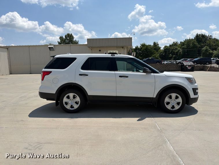 2016 Ford Explorer Police Interceptor SUV - photo 4