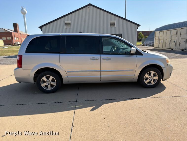 2008 Dodge Grand Caravan Van - photo 4