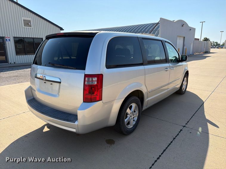 2008 Dodge Grand Caravan Van - photo 5