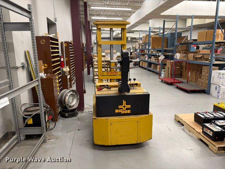 Big Joe PDC 30 Order Picker - photo 4