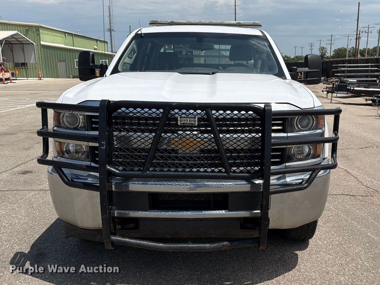 2015 Chevrolet Silverado 3500HD Crew Cab Utility Bed Pickup Truck - photo 2