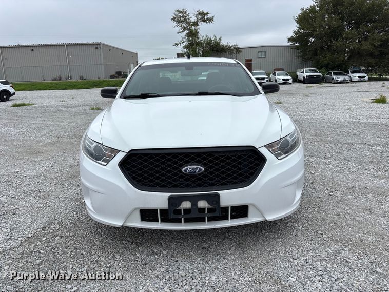 2018 Ford Taurus Police Interceptor - photo 2