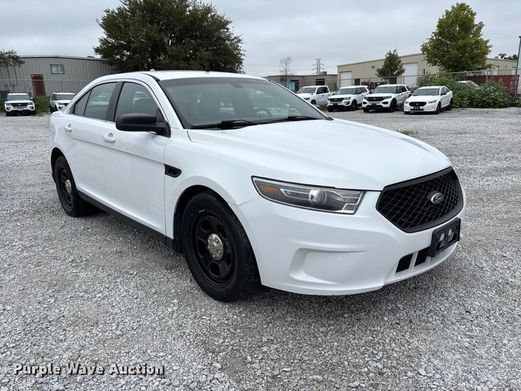 2018 Ford Taurus Police Interceptor - photo 3