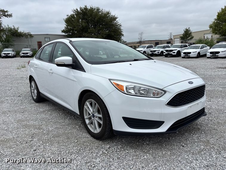 2017 Ford Focus - photo 3