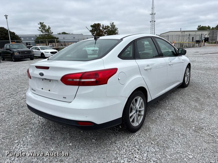 2017 Ford Focus - photo 5