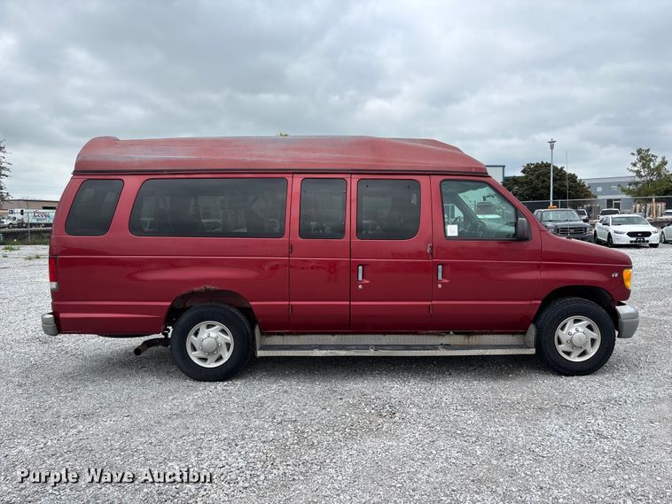 1999 Ford E350 Van - photo 4
