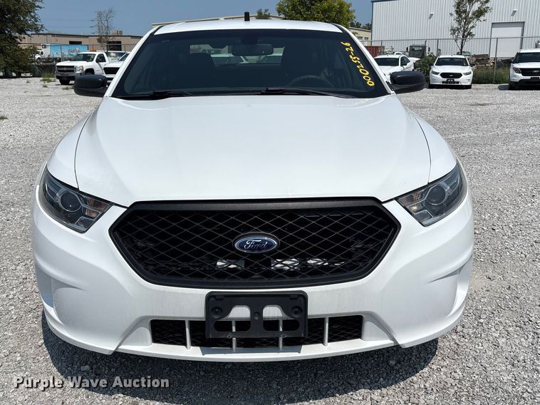 2019 Ford Taurus Police Interceptor - photo 2