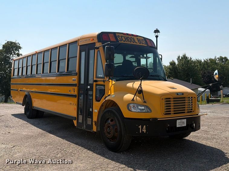 2014 Freightliner School Bus - photo 3