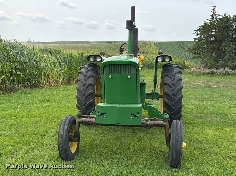 1967 John Deere 3020 Diesel Tractor - photo 2