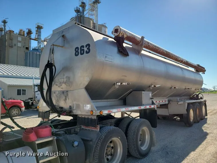 2000 CEI Pacer Feed Delivery Trailer