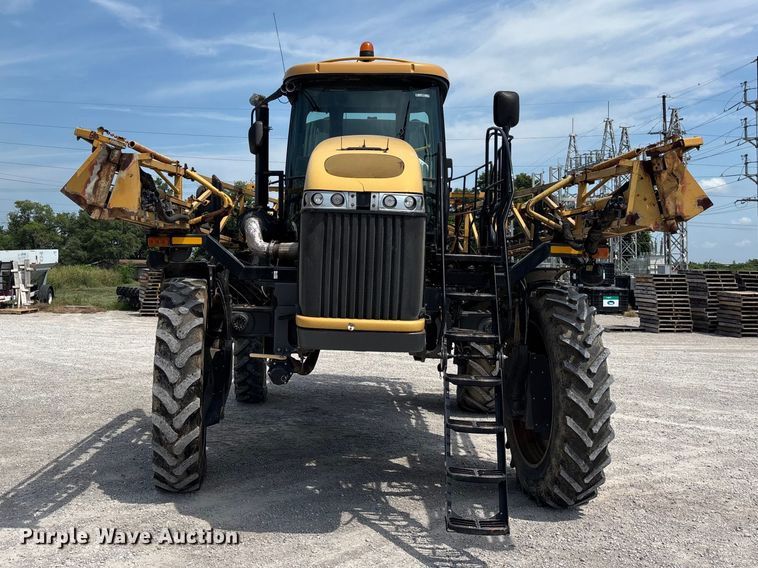 2014 Rogator RG1100 Sprayer - photo 2