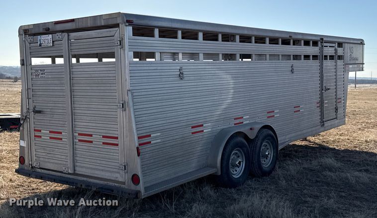 2013 W-W Livestock Trailer - photo 5