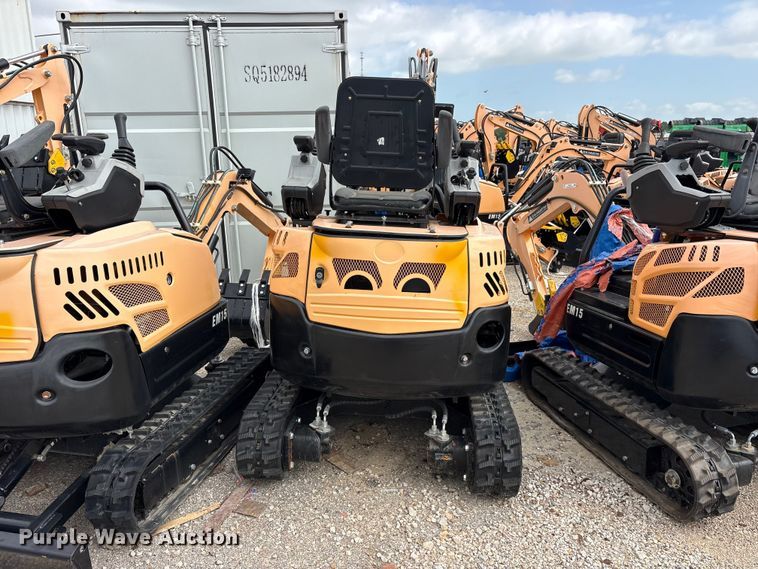 2024 Erie EM15 Mini Excavator - photo 5