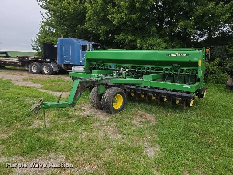 1995 John Deere 750 Grain Drill