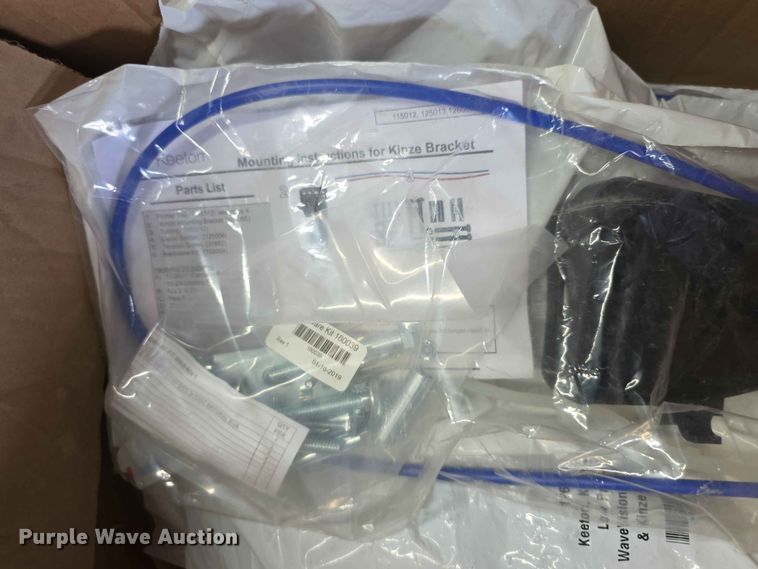 (14) Keeton, Kinze Short Low Profile WaveVision Firmer Tail And Kinze Brackets - photo 5