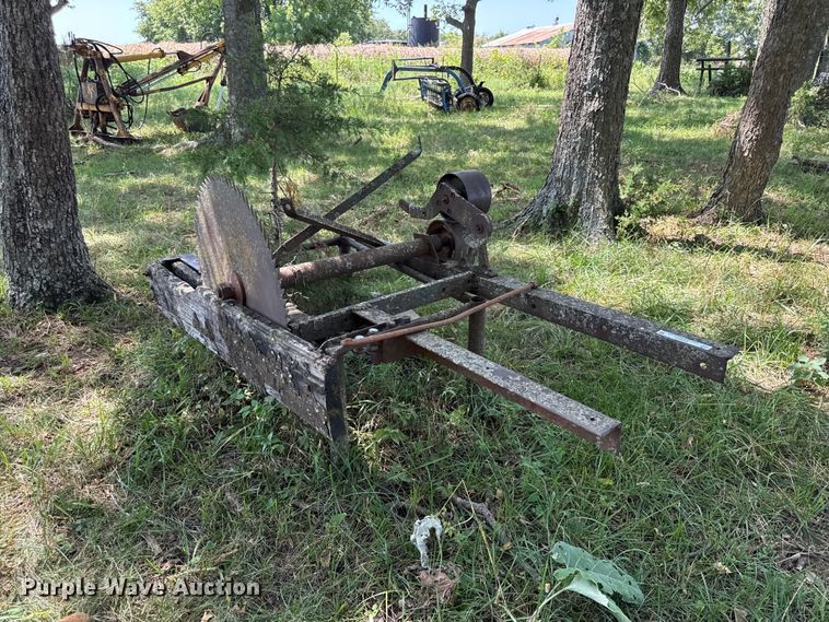 Buzz Saw - photo 3