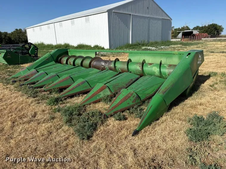 John Deere 853A All-Crop Head