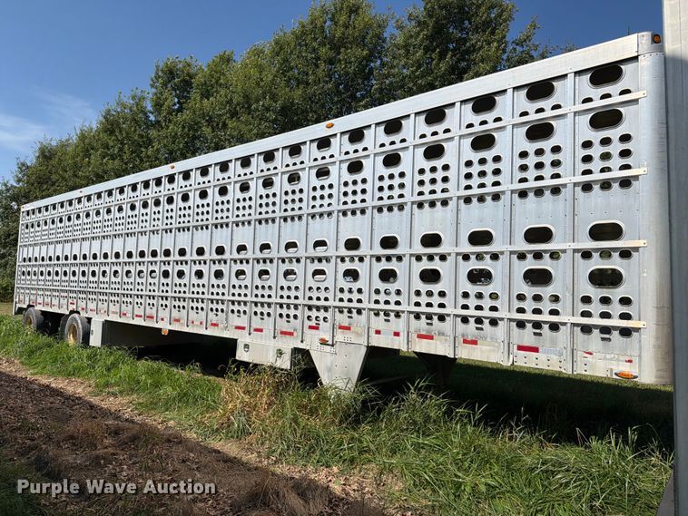 2008 M.H. Eby, Inc Livestock Trailer - photo 3