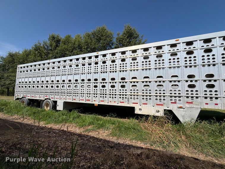 2008 M.H. Eby, Inc Livestock Trailer - photo 5