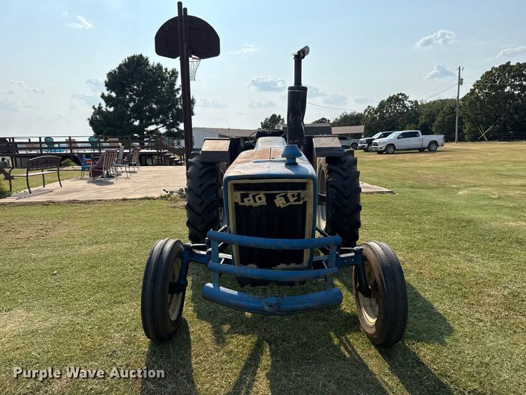 1973 Ford 3000 Tractor - photo 2