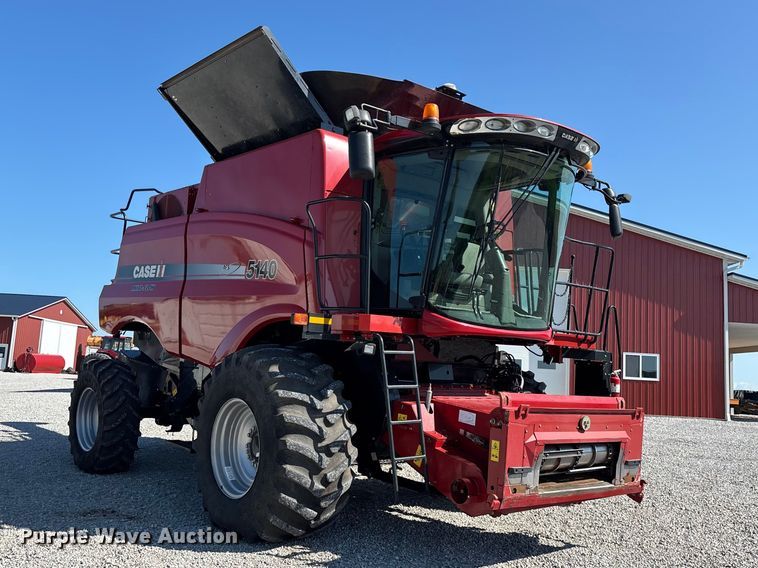 2014 Case IH 5140 Axial-Flow AFS Combine - photo 3