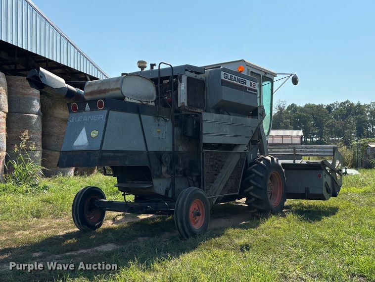 Allis-Chalmers Gleaner K2 Corn-Soybean Special Combine - photo 5