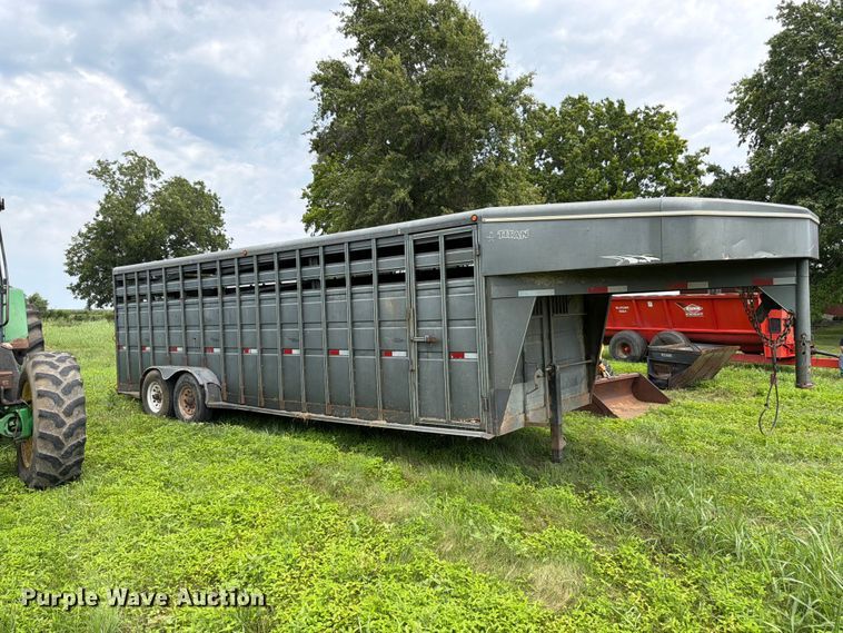 2008 Titan 1R7715 Livestock Trailer - photo 4