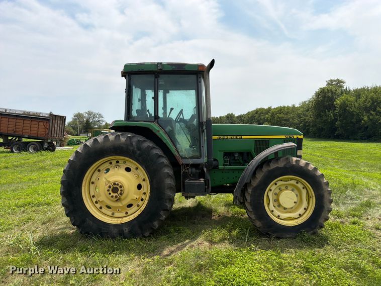 1998 John Deere 7410 MFWD Tractor - photo 4
