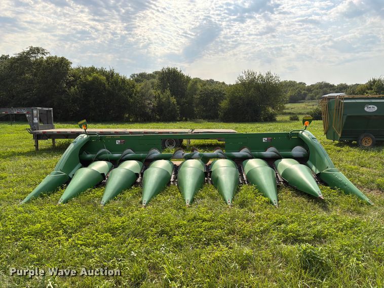 2010 John Deere 608CX Corn Head - photo 2