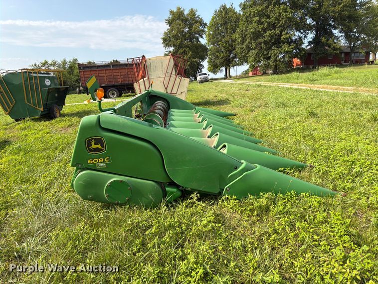 2010 John Deere 608CX Corn Head - photo 4
