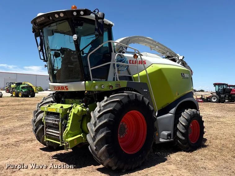 Claas Jaguar 990 Forage Harvester
