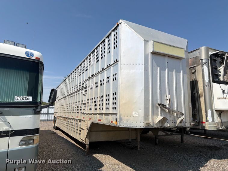2015 Merritt Livestock Trailer - photo 3