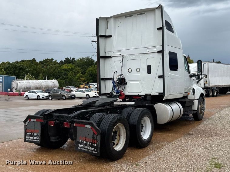 2018 International LT625 Semi Truck - photo 5