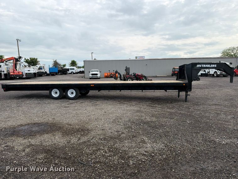 2007 PJ Trailers Equipment Trailer - photo 4