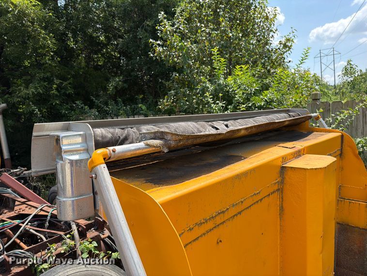 Wheeler HT1636 Dump Truck Bed - photo 2