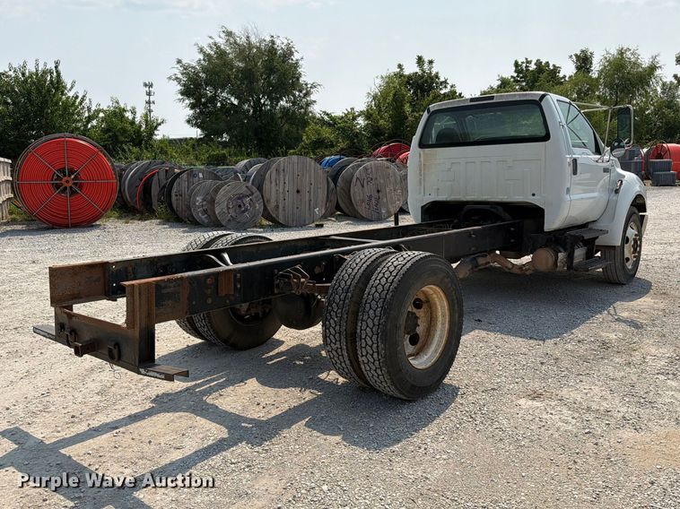 2008 Ford F650 Super Duty Truck Cab And Chassis - photo 5