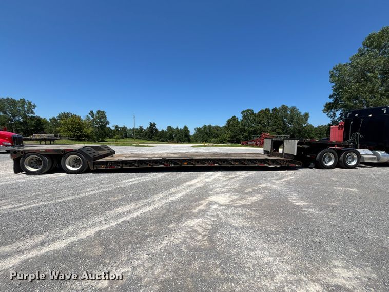 2013 Fontaine Lowboy Equipment Trailer - photo 4