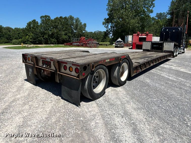 2013 Fontaine Lowboy Equipment Trailer - photo 5