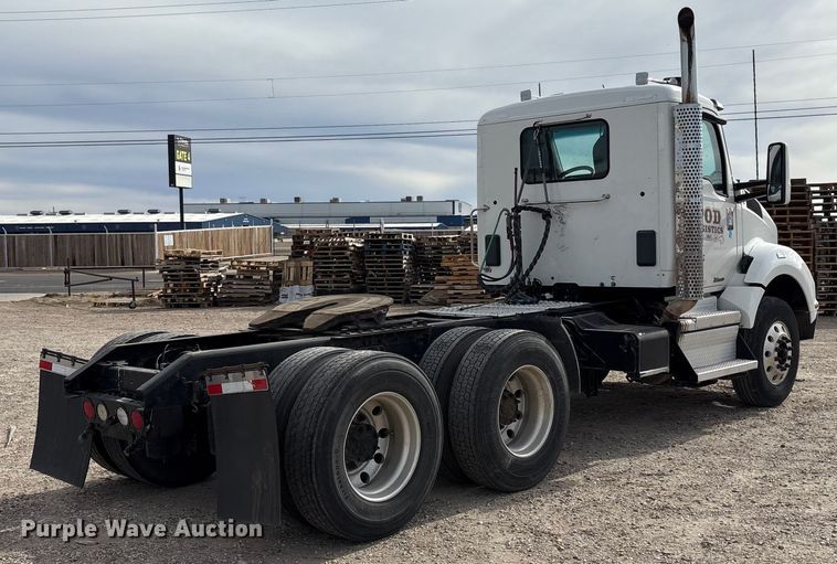 2019 Kenworth T880 Semi Truck - photo 5