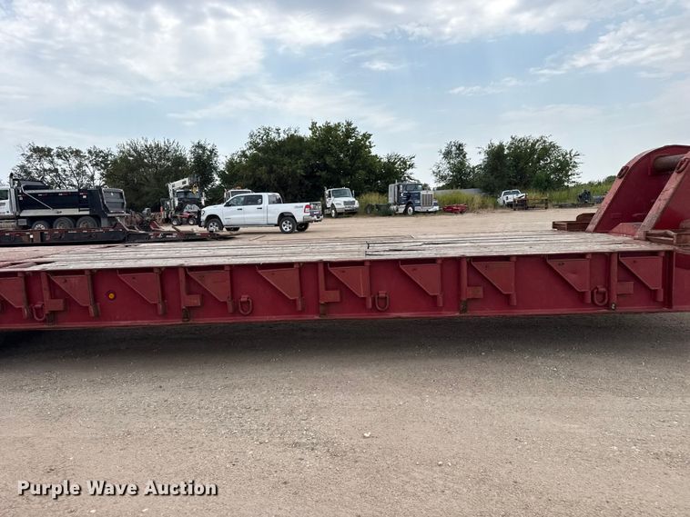 1983 Vulcan  Lowboy Oilfield Trailer - photo 4