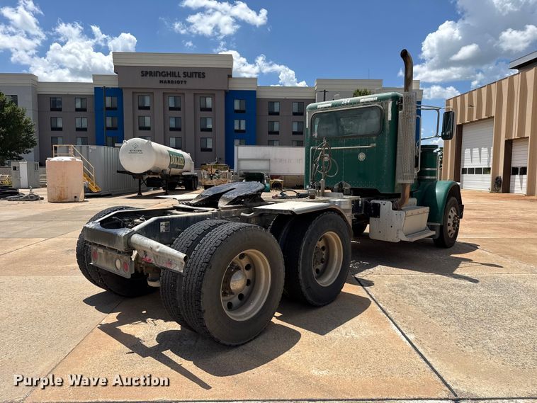 2016 Peterbilt 389 Semi Truck - photo 5