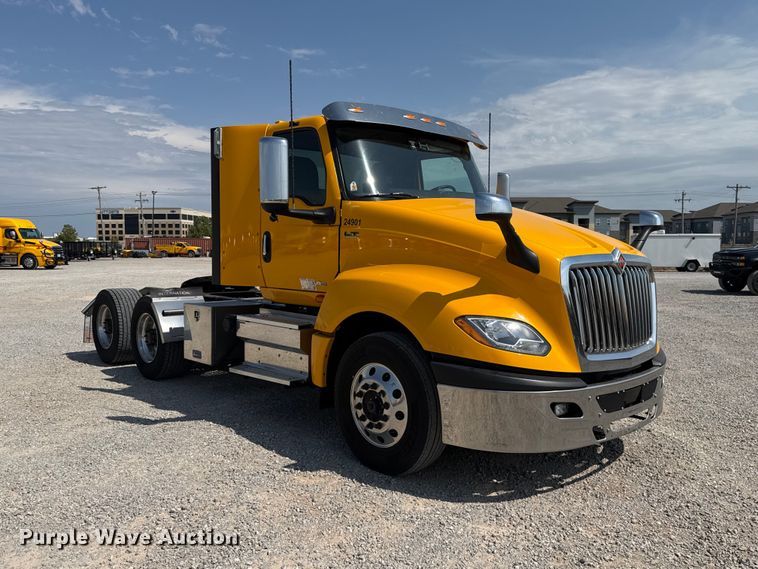 2024 International LT625 Semi Truck - photo 3