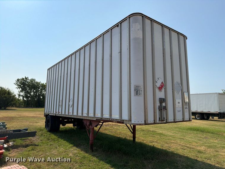 1997 Road Systems CF28102 Dry Van Trailer - photo 3