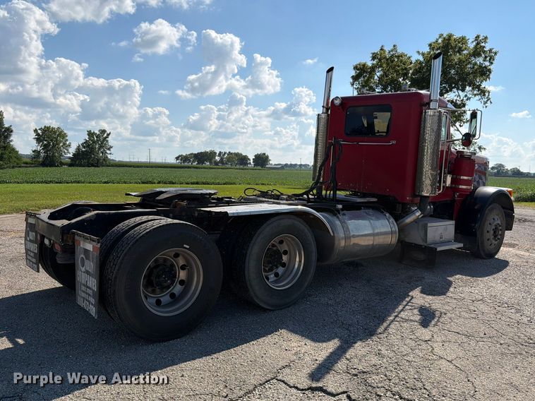 1994 Peterbilt 379 Semi Truck - photo 5